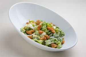 Ensalada César con Cotufas de Pollo